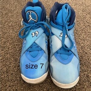 Jordan 8 Retro snowflake